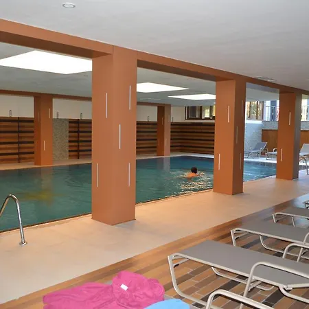 Gitea Semiramida Apartman *